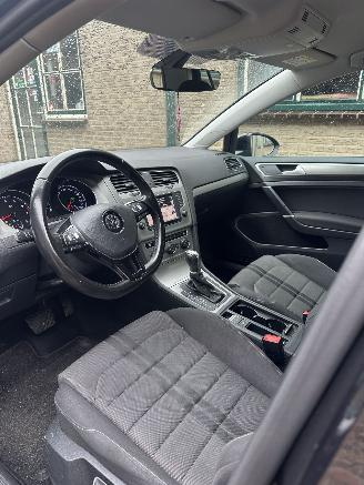 Volkswagen Golf Volkswagen Golf 1.0 TSI Connected Series picture 7