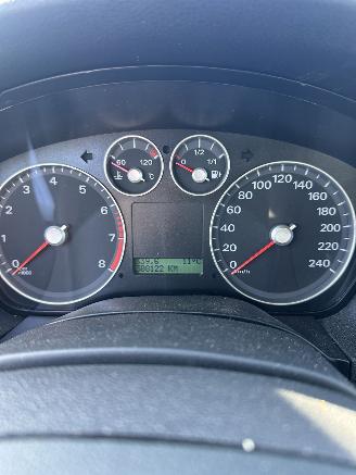 Ford Focus  picture 10