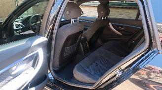 BMW 3-serie BMW 3-serie Touring 320i Edition M Sport Shadow High Executive picture 20