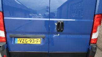 Peugeot Boxer Peugeot Boxer 2.2 BlueHDi 120 L2H2 3.3t picture 30
