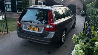Volvo V-70 2.0 picture 7