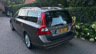 Volvo V-70 2.0 picture 5