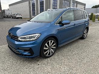 Schadeauto Volkswagen Touran R-LINE 2021/1