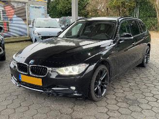 uszkodzony samochody osobowe BMW 3-serie 320 i. F31. Station 2013/6