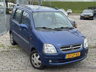 Vaurioauto  passenger cars Opel Agila 1.2-16 V Elegance 2003/3