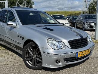 Mercedes C-klasse c-klasse 280 Elegance picture 24