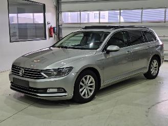Avarii autoturisme Volkswagen Passat Comfortline PANO/DSG 2016/10