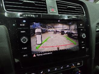 Volkswagen Golf PANO ACC picture 22