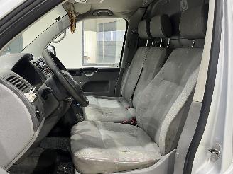 Volkswagen Transporter 2.5 TDI 300 picture 6