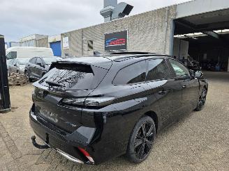 Avarii autoturisme Peugeot 308 GT 1.6-Hybride Pano Memory Leder Focal-Sound Virtual 360View Keyless Sfeerverl. Standkachel Trekhaak 2023/11