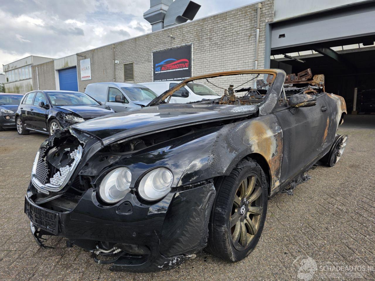 Bentley Continental GTC 6.0 W12 Cabrio 412KW / 560PK