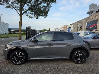 Peugeot 208 GT Automaat Pano Led Keyless Camera Navi Drive-Mode Leder Sfeerverl. 74KW/101PK picture 2