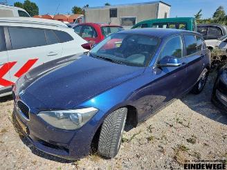 Coche siniestrado BMW 1-serie 1 serie (F20), Hatchback 5-drs, 2011 / 2019 116d 1.6 16V Efficient Dynamics 2012/10