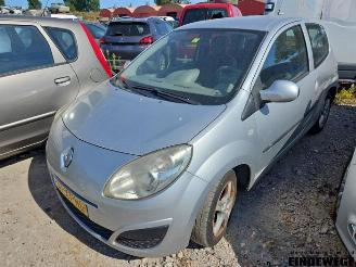 Coche siniestrado Renault Twingo Twingo II (CN), Hatchback 3-drs, 2007 / 2014 1.2 16V 2007/9