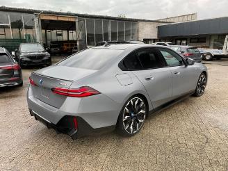 BMW i5 M60 xDrive * HUD - KAM - PANO picture 2