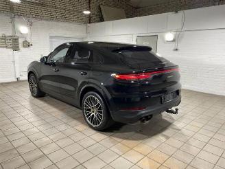 Schadeauto Porsche Cayenne E-Hybrid Coupe CHRONO/HUD/PANO/360/AHK 2023/3