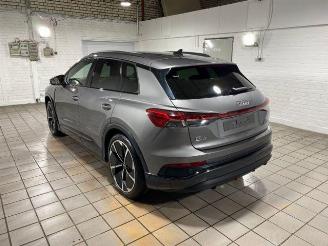 skadebil auto Audi Q4 e-tron 40 S line SONOS/KAM/NAVI 2024/6