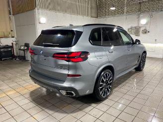 skadebil auto BMW X5 xDrive40d M Sport HUD/PANO/360/AHK/H&K/NAVI 2025/10