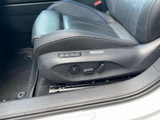 Volkswagen Passat Variant 2.0 TDI DSG R-Line PANO/AHK/KAM picture 21