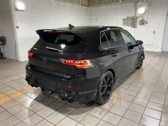 Schadeauto Volkswagen Golf R 4Motion Black Edition PANO/H&K/KAM 2025/6