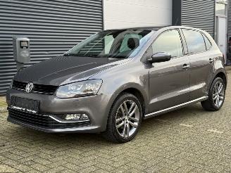 Auto incidentate Volkswagen Polo Allstar 1.2 TSI Cruise Led Stoelverwarming Clima 2016/9