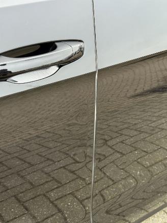 Volkswagen Golf 1.4 TSI Lounge Pano Stoelverwarming Cruise Carplay picture 18