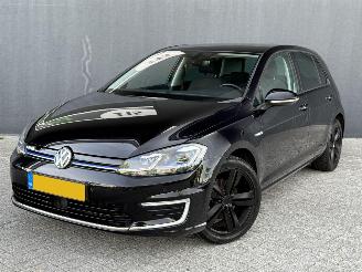 Voiture accidenté Volkswagen e-Golf E-Golf | ACC | CLIMA | CAMERA | DCC | NAP | 2020/5