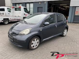 Salvage car Toyota Aygo Aygo (B10), Hatchback, 2005 / 2014 1.0 12V VVT-i 2007/3