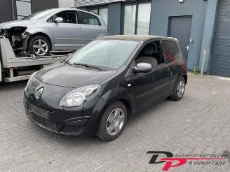Coche siniestrado Renault Twingo Twingo II (CN), Hatchback 3-drs, 2007 / 2014 1.2 16V 2011/3