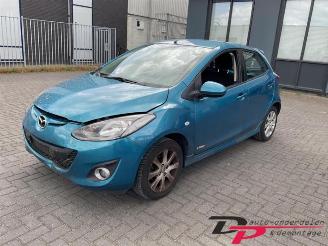 Coche siniestrado Mazda 2 2 (DE), Hatchback, 2007 / 2015 1.3 16V MZR 2011/9