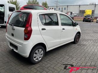 Daihatsu Cuore Cuore (L251/271/276), Hatchback, 2003 1.0 12V DVVT picture 4