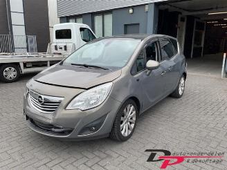 Coche siniestrado Opel Meriva Meriva, MPV, 2010 / 2017 1.4 Turbo 16V Ecotec 2011/12