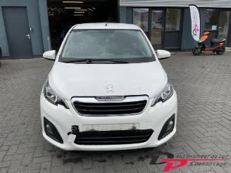 Salvage car Peugeot 108 108, Hatchback, 2014 1.0 12V 2015/1