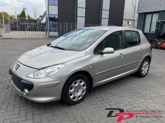 demontáž osobní automobily Peugeot 307 307 (3A/C/D), Hatchback, 2000 / 2009 1.6 16V 2006/1