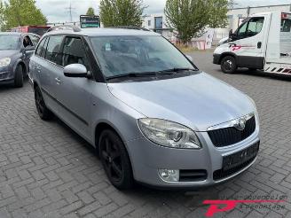 Skoda Fabia Fabia II Combi, Combi 5-drs, 2007 / 2014 1.4i 16V picture 3