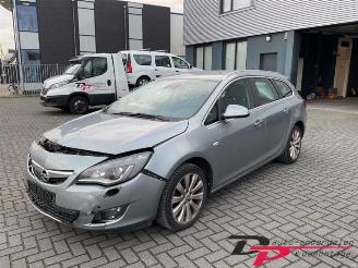 Dezmembrări autoturisme Opel Astra Astra J Sports Tourer (PD8/PE8/PF8), Combi, 2010 / 2015 1.4 16V ecoFLEX 2011/7