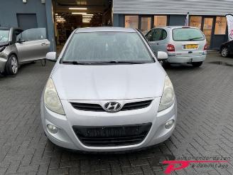 Hyundai I-20 i20, Hatchback, 2008 / 2015 1.4i 16V picture 2