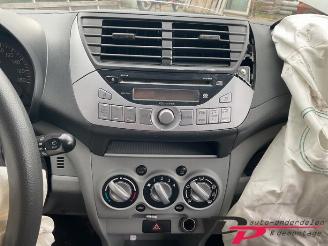 Suzuki Alto Alto, Hatchback 5-drs, 2009 1.0 12V picture 10