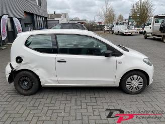 Volkswagen Up! Up! (121), Hatchback, 2011 1.0 12V 60 picture 4