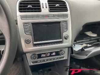 Volkswagen Polo Polo V (6R), Hatchback, 2009 / 2017 1.4 TDI 12V 105 picture 11