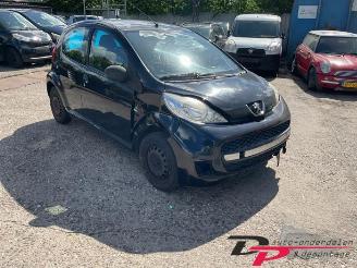 Peugeot 107 107, Hatchback, 2005 / 2014 1.0 12V picture 6