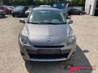 Renault Clio Clio III (BR/CR), Hatchback, 2005 / 2014 1.2 16V TCe 100 picture 2
