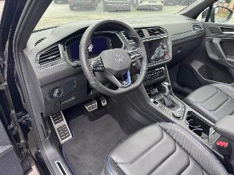 Volkswagen Tiguan Tiguan R 4Motion Panorama Akrapovic Leerr Trekhaak VOL! picture 6