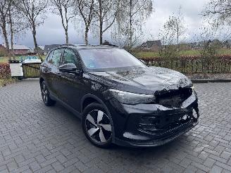 Coche accidentado Volkswagen Tiguan Tiguan 2.0TDI 110kW HUD AHK Camera Harman&Kardon 2025/3
