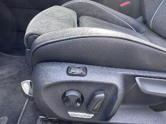 Volkswagen Passat Volkswagen Passat Variant 1.5 eTSI R-Line Panorama Trekhaak VOL! picture 23