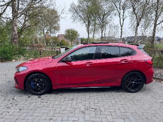 BMW M1 BMW M135 1 Limousine M135 i xDrive Edition PANO VOL picture 24