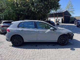 Volkswagen Golf Volkswagen Golf 8 Lim. eTSI Nardo Grey R-Line Nardo Grey picture 14