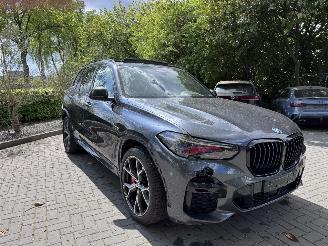BMW X5 BMW X5 xDrive 45e MSport PANO Sport Stoelen Trekhaak Laser light 360view VOL picture 16
