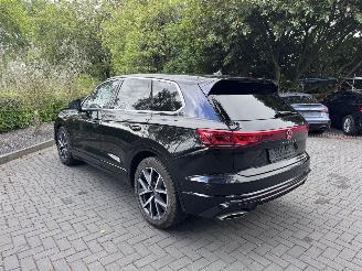 Volkswagen Touareg Touareg 3.0 TDI 210 kW 4Motion R-Line Trekhaak Camera Luchtvering 4 wiel besturing picture 17