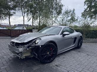 Vaurioauto  passenger cars Porsche Cayman Porsche Cayman 718 GTS 4.0 Sport Chrono Pack Camera VOL! 2022/1